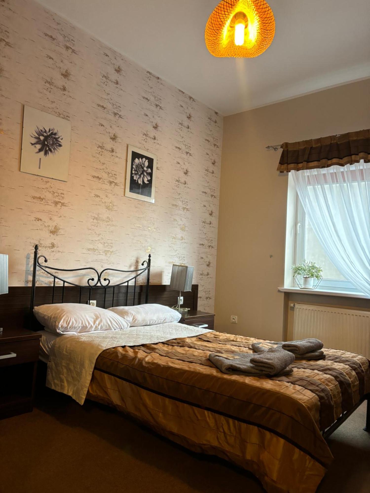 Hotel Chrobry เว็งชิตซา ภายนอก รูปภาพ